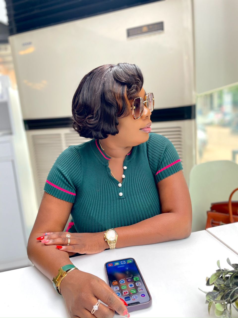 LA CELINE Mini carrée Closure