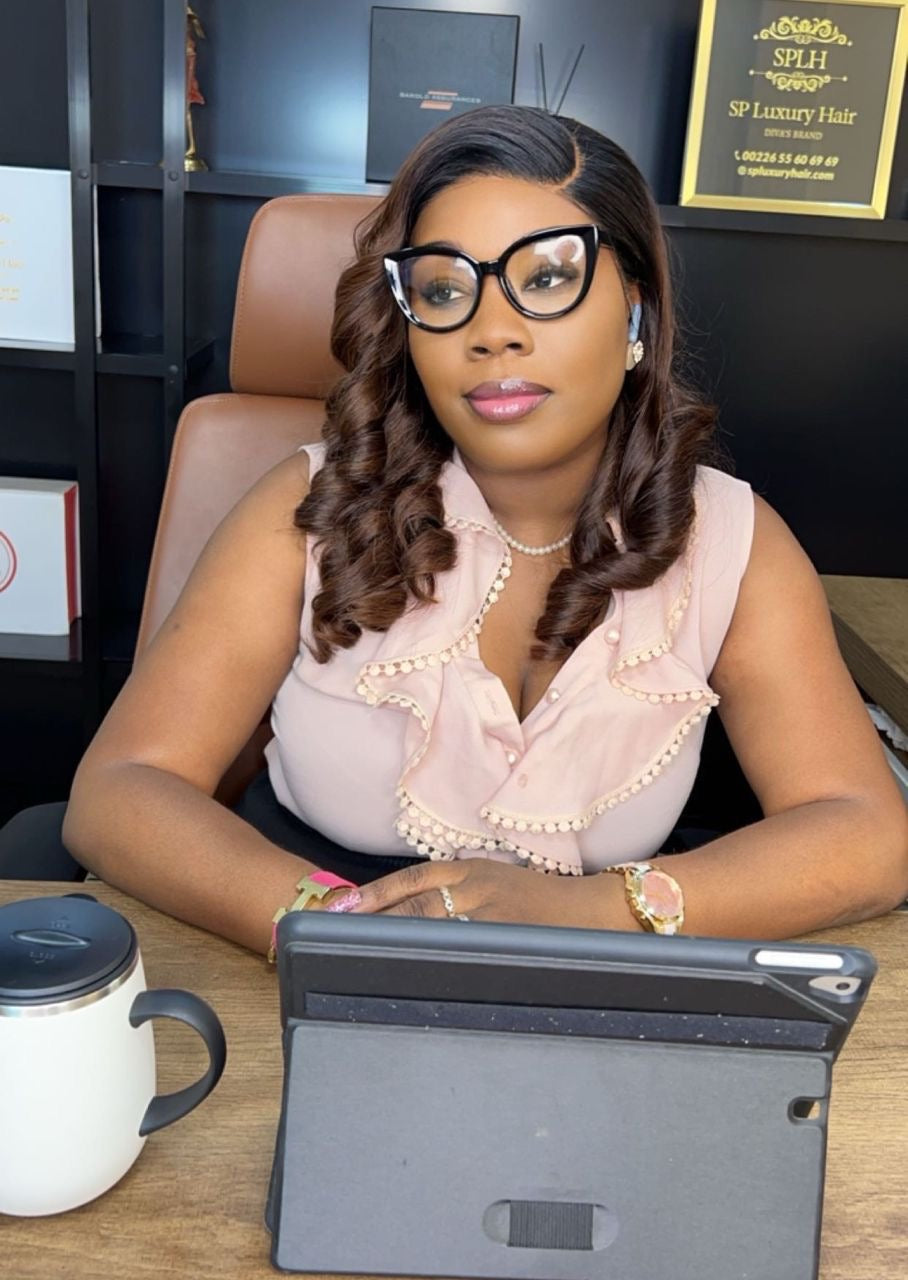 LA AYANA Raw Raw Lace Frontale